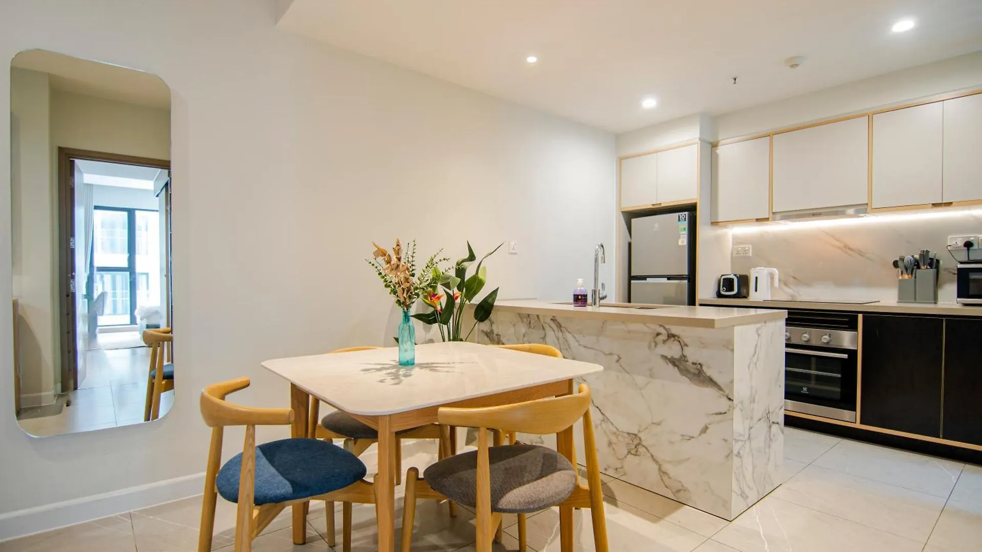 Elegant Zenity And D1Mension Condos In District 1 - Host By Thomas Ho Chi Minh City