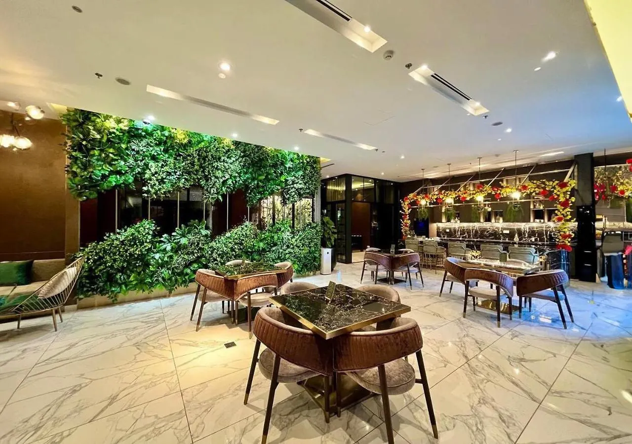 Elegant Zenity And D1Mension Condos In District 1 - Host By Thomas Ho Chi Minh City Apartment